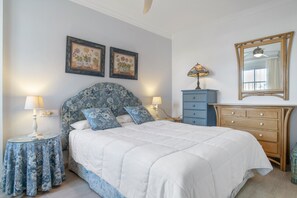 3 間睡房、熨斗/熨衫板、免費 Wi-Fi、床單