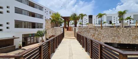 Bagian depan properti