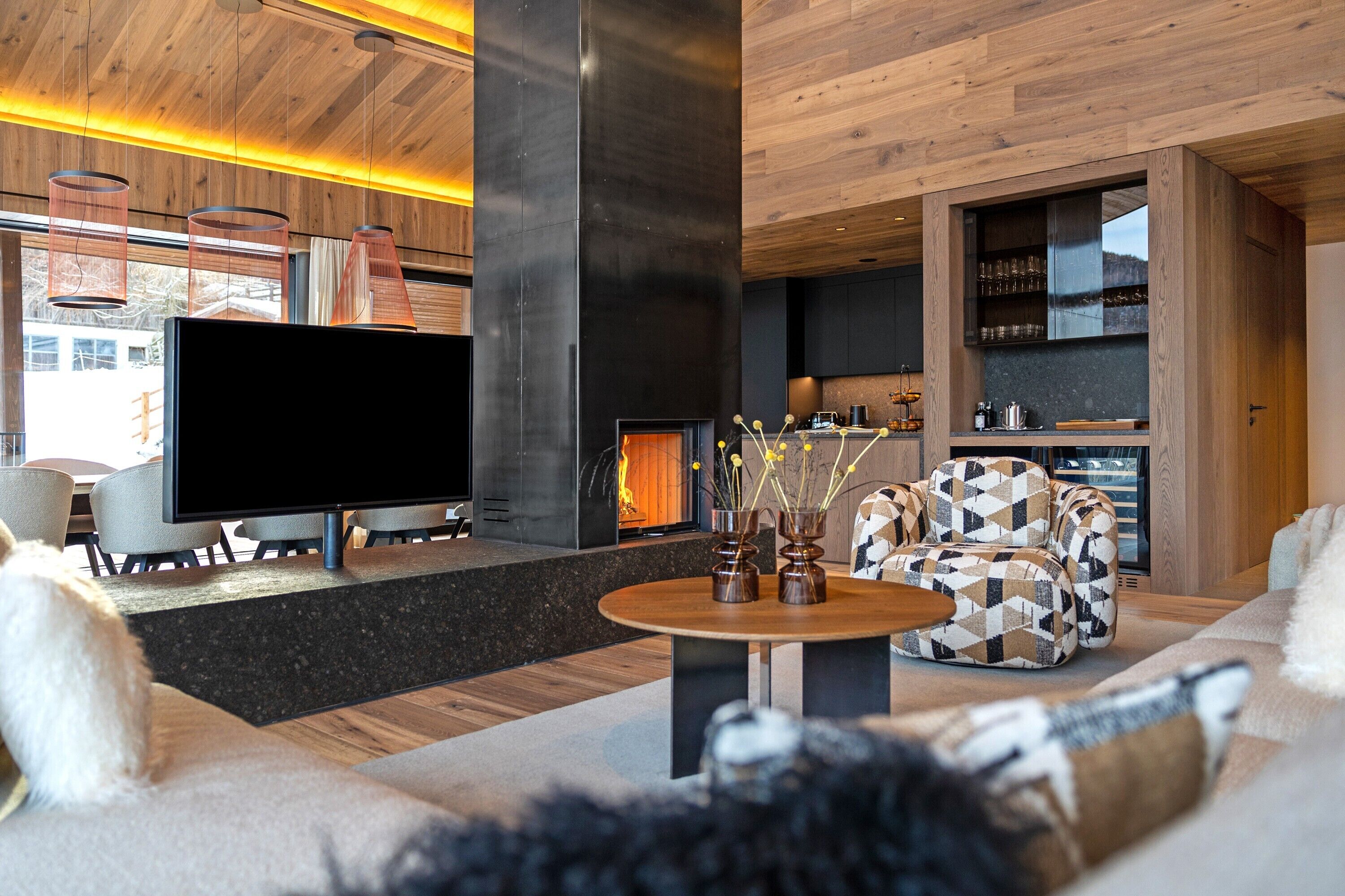 Fernseher, Kamin, Videospiele