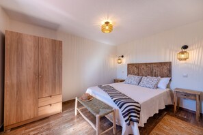 2 camere, ferro/asse da stiro, Wi-Fi gratuito, lenzuola