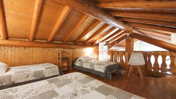 3 quartos, ferros/tábuas de passar roupa, Wi-Fi de cortesia