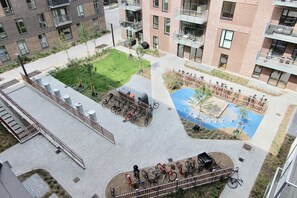 Terrace/patio - 2-BR apartment with a balcony in Ørestaden - 167 (Copenhagen)