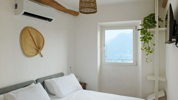 1 bedroom, WiFi - Complex Levoasi - LevOasi 7 Stresa apartment (Stresa)