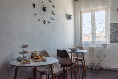 Room 'Stanza Frutta' with Wi-Fi and Air Conditioning