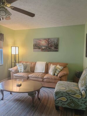 TV, offices - 'Blue Heron Cottage' w/ Game Room, Deck & Hot Tub (Logan)