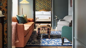 Suite Supérieure, vue ville | Vue de la chambre