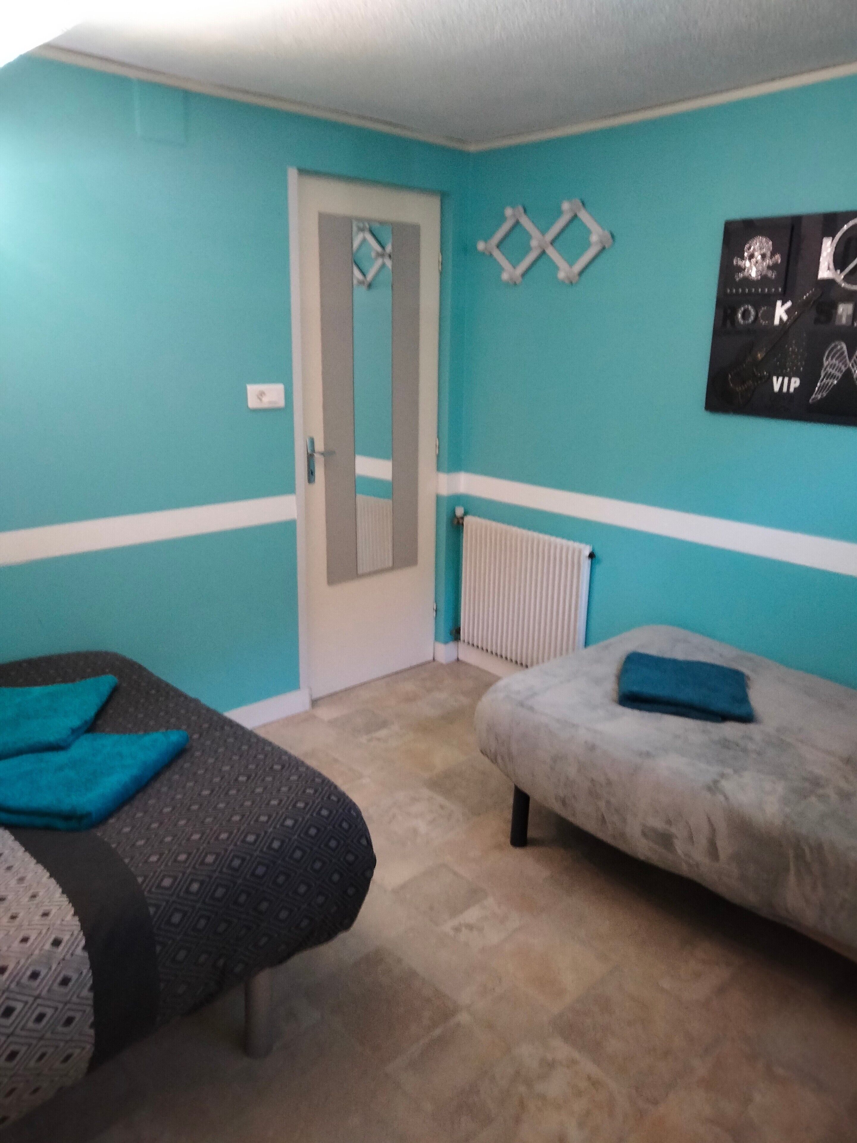 3 bedrooms, free WiFi, bed sheets