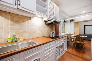Private kitchen - VietHOME - Family Choice 3 pax (Hang Bai)
