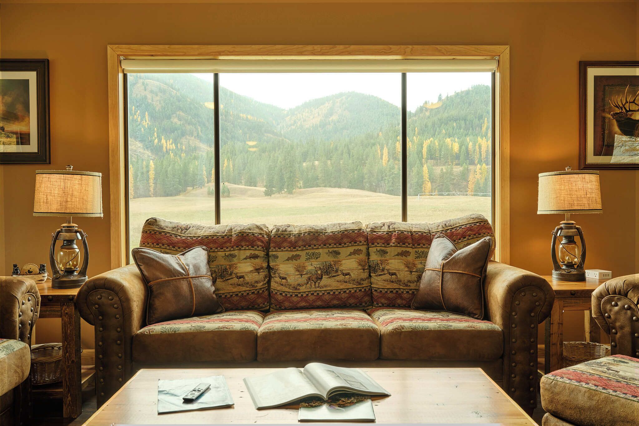 Smart TV, fireplace, video games