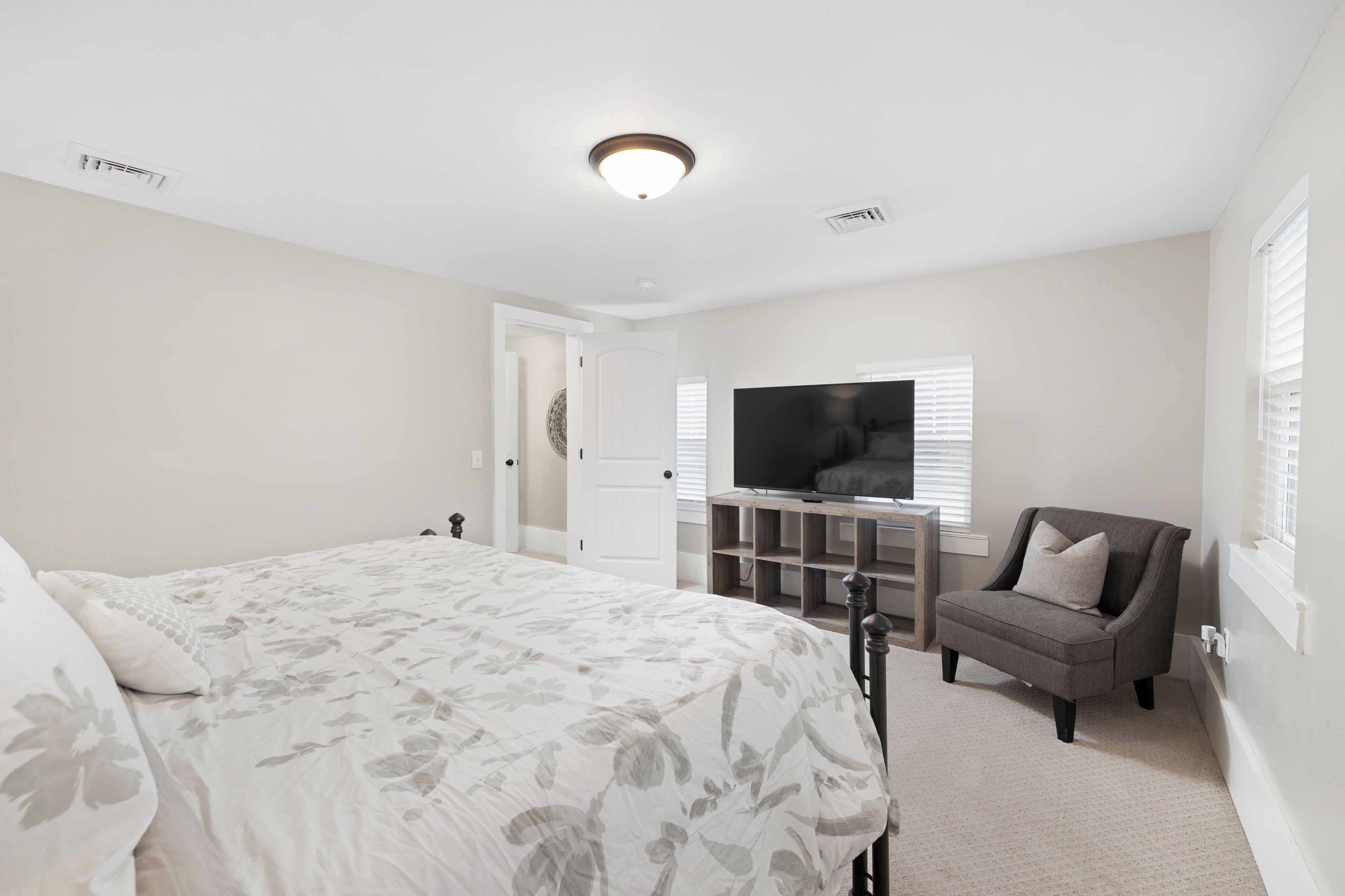 3 camere, ferro/asse da stiro, Wi-Fi gratuito, lenzuola