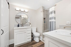 Shower, hair dryer, towels, soap - Modern Farmhouse in Charming Neighborhood Walking Distance to Downtown (Auburn)