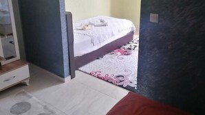 Family Apartment | 1 bedroom, iron/ironing board (on request), WiFi (free) - Aziz konaklama 4 (Antalya)