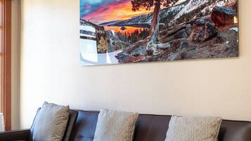 Smart TV, fireplace, DVD player, foosball