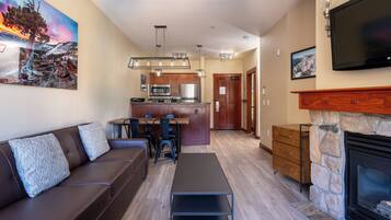 Smart TV, fireplace, DVD player, foosball