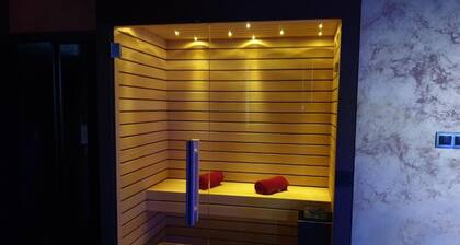 Apartment Tomislav Zagreb - One Bedroom Apartment with Private Hot Tub