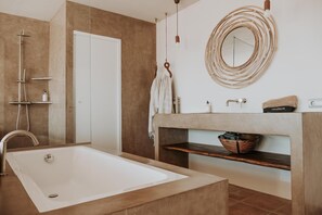 Shower, towels, soap, shampoo
