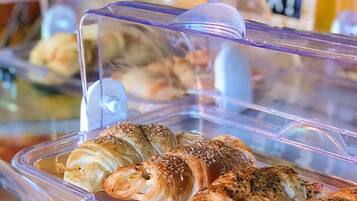 Tägliches inbegriffenes Frühstücksbuffet