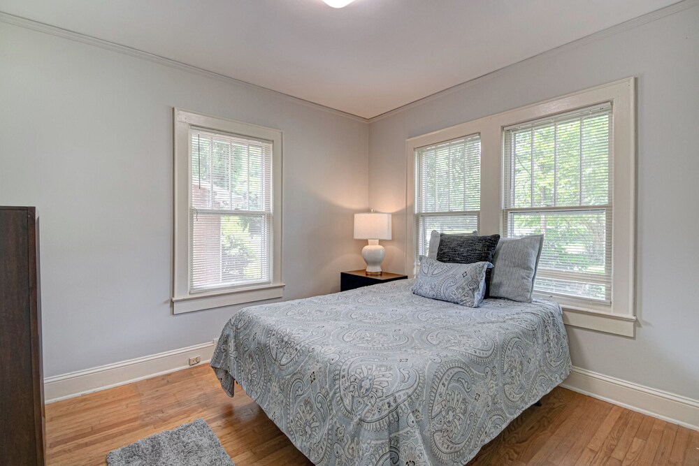 Spacious house in charming WinstonSalem with WiFi and AC, close to