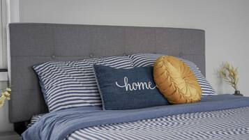 2 slaapkamers, een strijkplank/strijkijzer, wifi, beddengoed