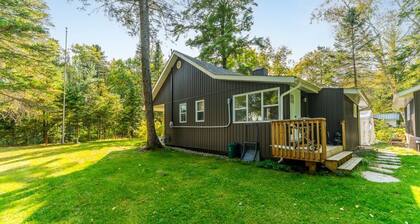 Pet Friendly Fall Getaway Waterfront