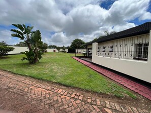 Exterior - Mongi Guest House (Harare)