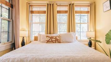 2 bedrooms, iron/ironing board, travel crib, free WiFi