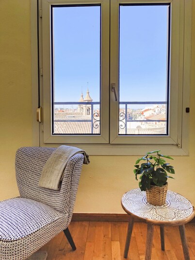 The Views of the Old Town by Alogest