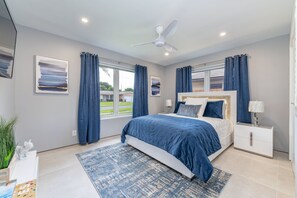 3 slaapkamers, een strijkplank/strijkijzer, gratis wifi, beddengoed