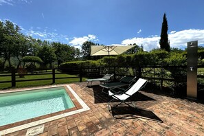 Pool - Ponticelli (Agritourism LE-GI) (Pietraviva)