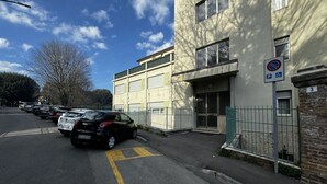 Exterior - Skyline-Bluemoon ( studio apartment with a view) (Siena)