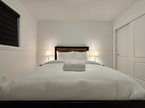 4 Schlafzimmer, Schreibtisch, Bügeleisen/Bügelbrett, WLAN