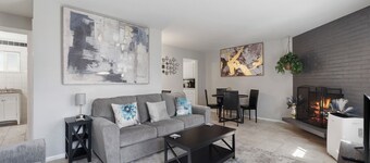 Charming 2-bedroom apartment with WiFi, AC in Olympia