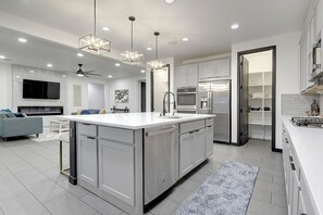 Fridge, microwave, oven, stovetop - Estrella Mountain 5 Bdrm w/Views, Pool, and Games! (Goodyear)