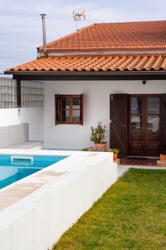 Renovated 3 bedroom house located in the center of the village of Maiorca.