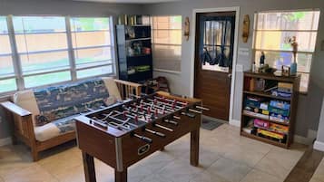 Spielezimmer