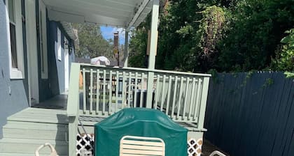 Getaway Clubhouse 5 mil Legoland & .5 mil Downtown