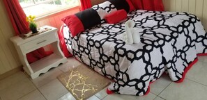 1 bedroom, desk, iron/ironing board, free WiFi - CNP Apartments
(Saint John)