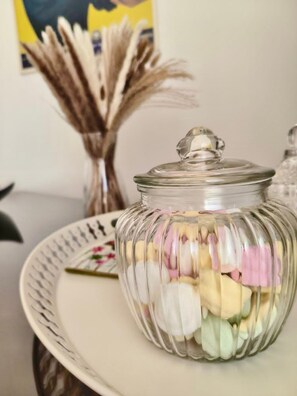 Interior detail - Strategic location and cozy atmosphere for a perfect Roman vacation. (Roma)