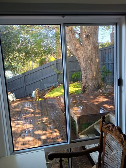 Whale Beach Sunny Retreat