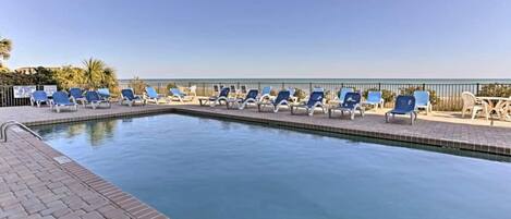 Piscina coperta, una piscina riscaldata