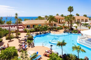 Pool - Home2Book Modern Seaview Apt & Pool, Las Américas (Playa de la Américas)