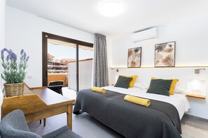 1 camera, ferro/asse da stiro, Wi-Fi, lenzuola