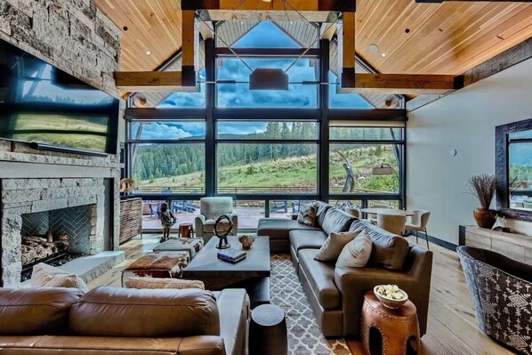 Smart TV, fireplace, video games, DVD player