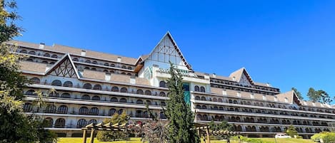 Basic Apartment | Exterior