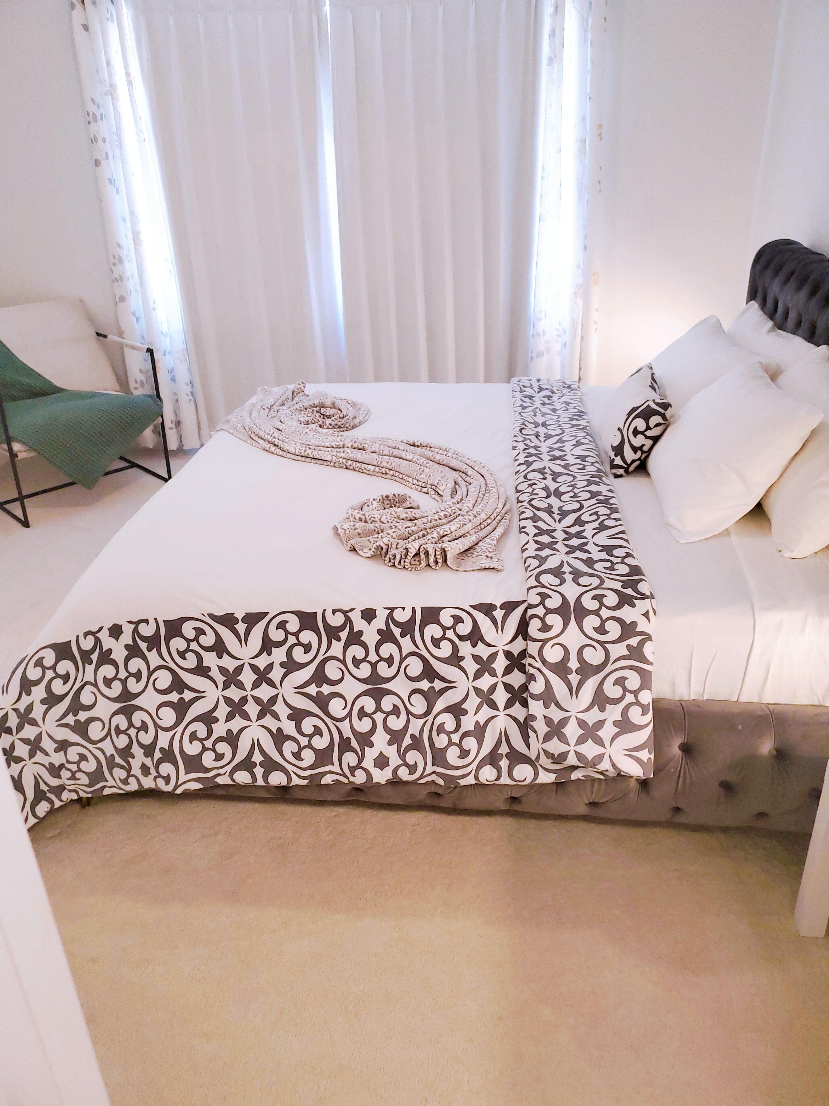 3 bedrooms, iron/ironing board, free WiFi, bed sheets