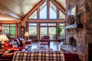 TV, fireplace - 71 Fallsbrook Drive at Bear Lake Reserve (Tuckasegee)