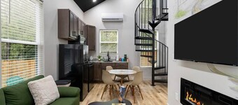 *NEW* Bristol’s Mountain Side Oasis