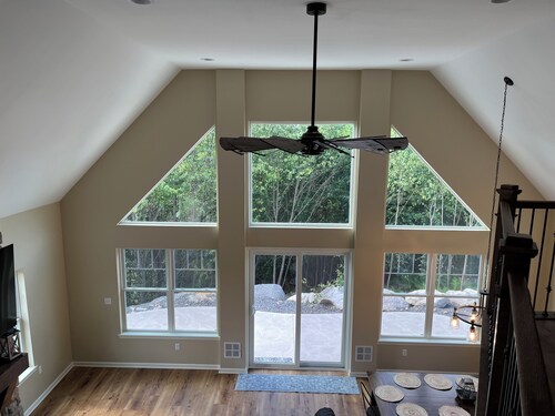 Newly built Luxury Mountain Chalet home offering spacious & comfortable living!