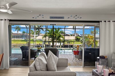 Villa Paradise Cove - NEW LISTING! Elec-Heated Pool w/spa on Gulf Access w/ dock - SWFL Rentals