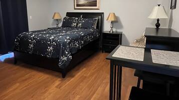 1 bedroom, free WiFi, bed sheets